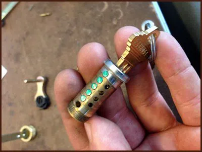 Locksmith Service Arlington VA Arlington, VA 703-995-0800 - 1-9